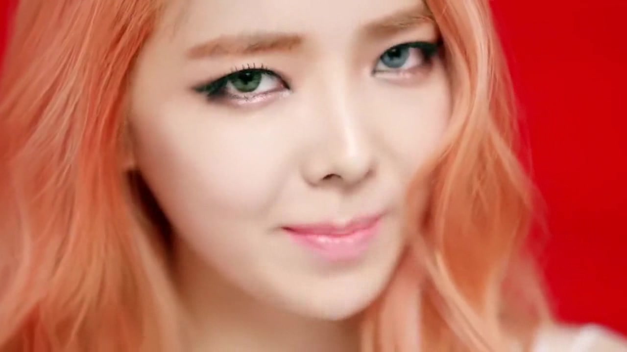 最新韩国人气女子组合『九缪斯』成人合成版MV流出 劲舞+性爱完美结合 淫欲女神 疯狂乱爱 高清720P无水印版