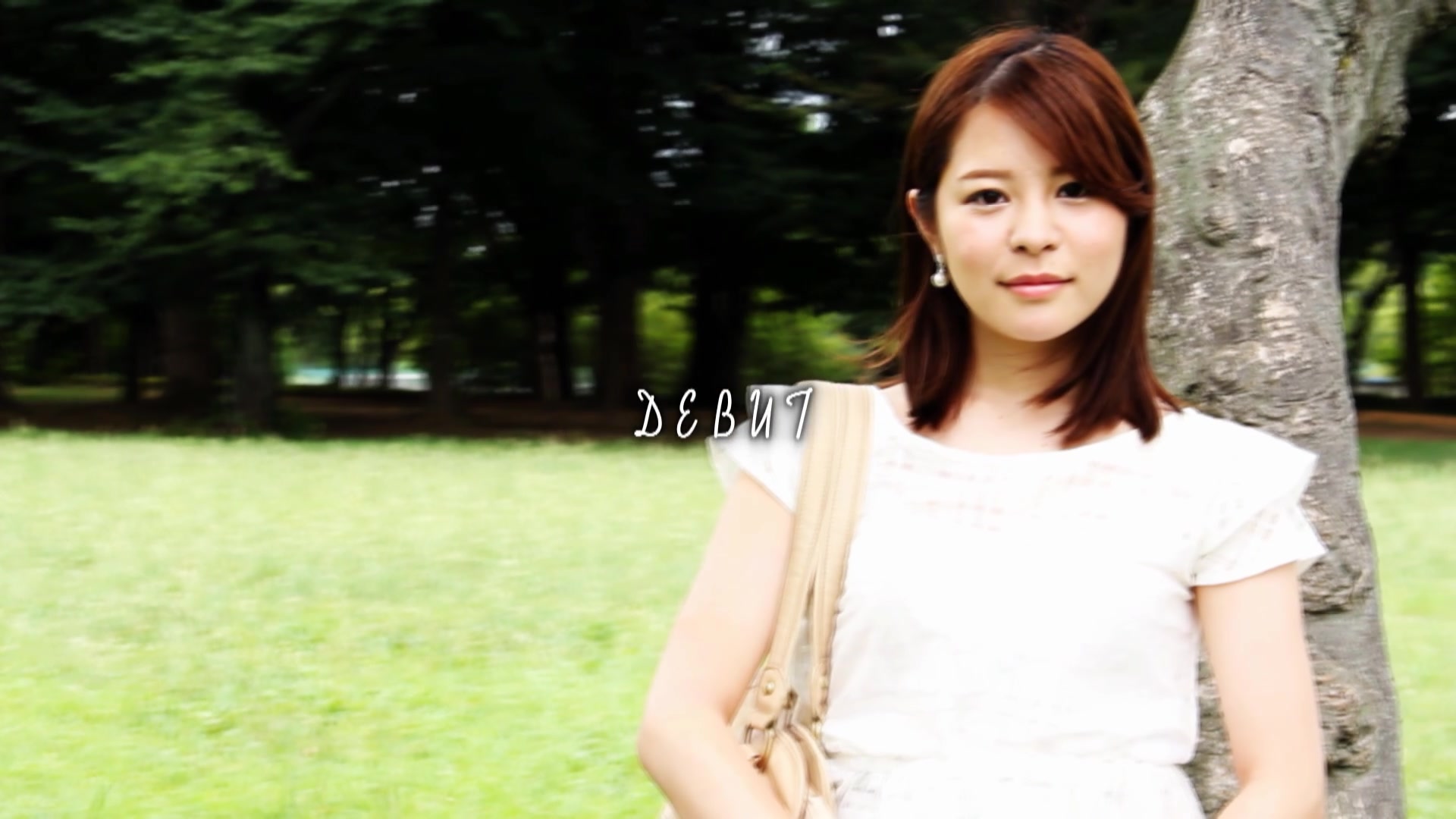 [HND-441] 结婚才一个月…瞒着丈夫AV出道 綾乃千晶 - 1of5