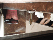 【稀有資源】某寫字樓公共女廁拍攝到的各式白領美女如廁 雪白大屁股看得誘惑十足 1080P高清