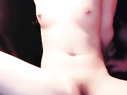 户外女主播冰冰老师跟男主激情野战，车内调情抠逼舔穴吃几把，下车草她嘴，多体位抽插浪叫够刺激，车内爆草射精