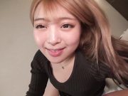 久别重逢后明明变身为超人气陪酒女郎，回流小姐陪酒女郎19岁