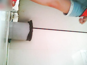 全程露脸国内厕所高清偷拍爱心奉献给大家