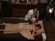 [WA-218] 西麻布高級人妻性感オイルマッサージ 12