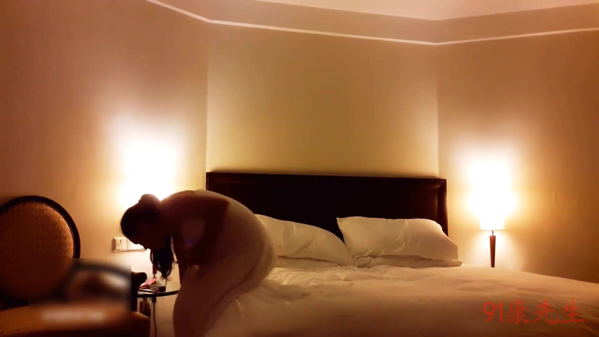 91康先生新作系列之江苏王悠悠第三集肉色丝袜高跟108P完整版