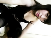 美若天仙的黑丝高跟TS瑶瑶和小帅哥在酒店卫生间