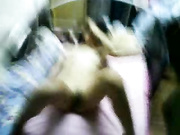 早晨在宿舍床上与96女孩做运动最后口爆国语对白 雪白修长身材淫荡女上下翻飞 抽插出入時淫水多,穴很嫩