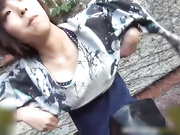 岛国潇洒妹户外脱光光衣服，拍逼拍奶